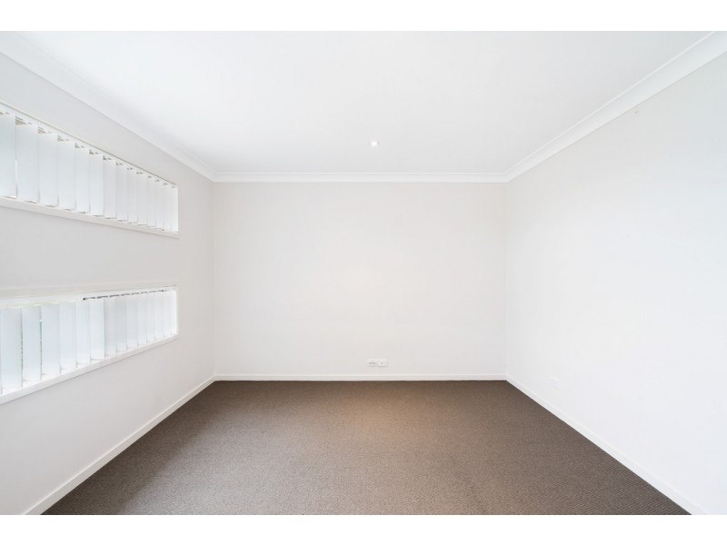 3 Carnegie Place, Westdale NSW 2340