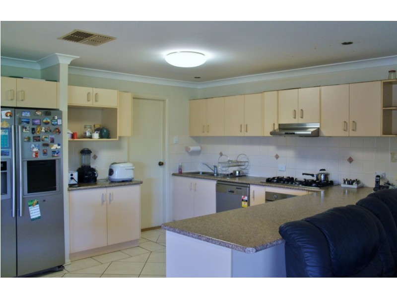 98 Mitchell Street, Westdale NSW 2340