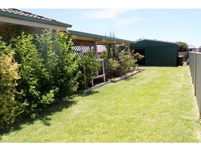 98 Mitchell Street, Westdale NSW 2340