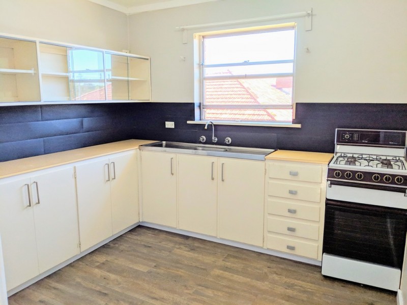 4/15 Diane Street, Tamworth NSW 2340