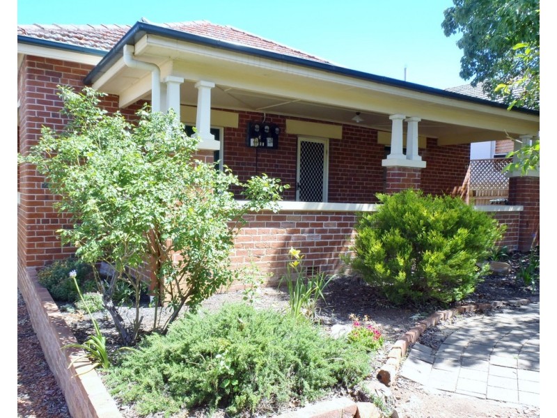 56 Roderick Street, Tamworth NSW 2340