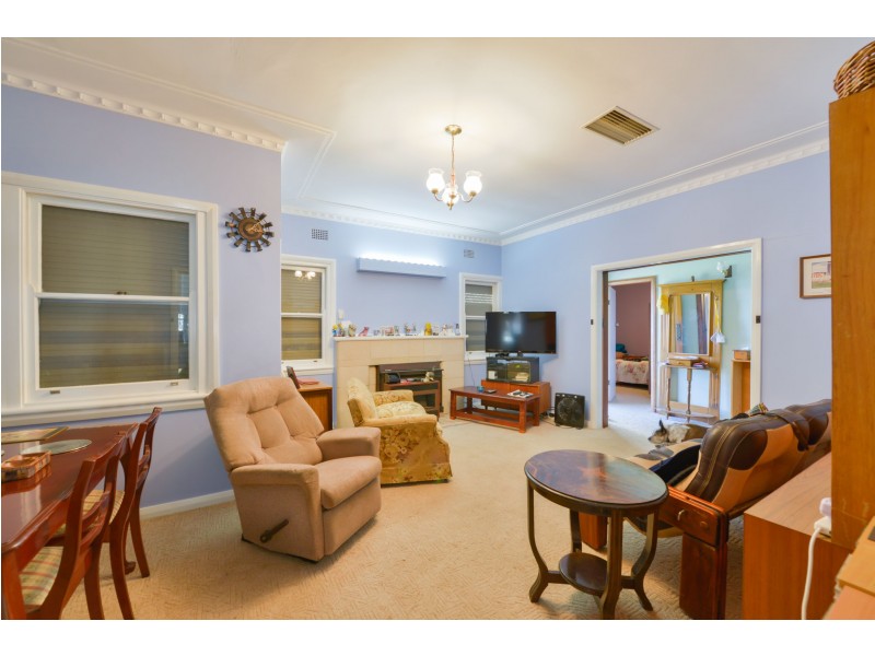 9 Patrick Street, Tamworth NSW 2340