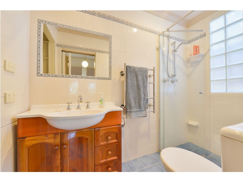 42 Carthage Street, Tamworth NSW 2340