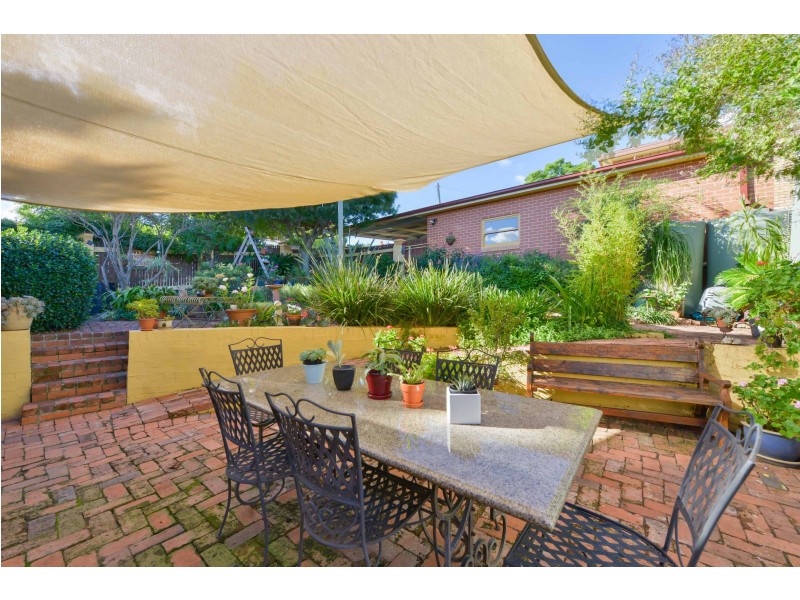 42 Carthage Street, Tamworth NSW 2340