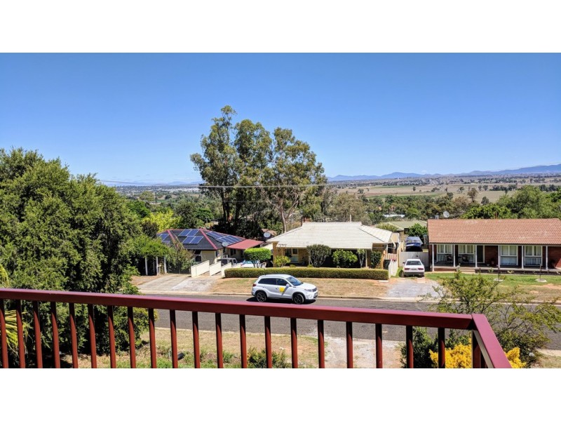40 Mountview Crescent, Tamworth NSW 2340