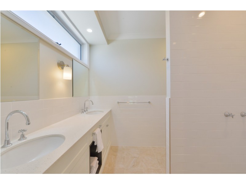 13B Mulconda Close, Tamworth NSW 2340