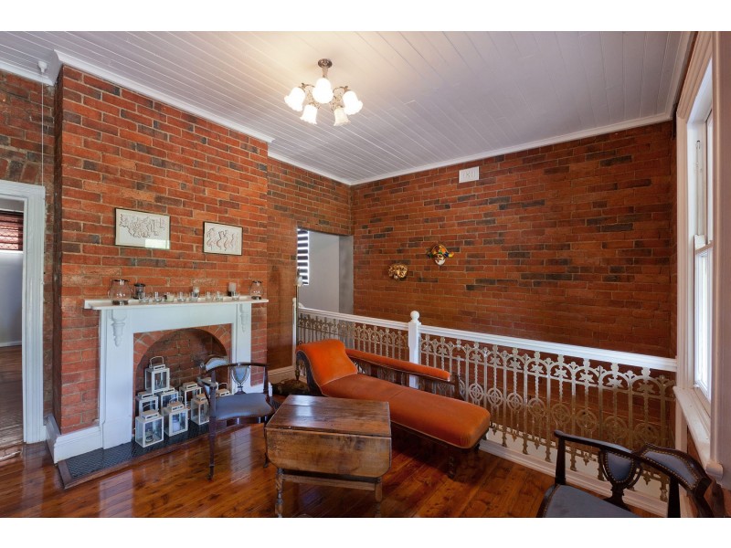 73 – 75 Kable Avenue, Tamworth NSW 2340