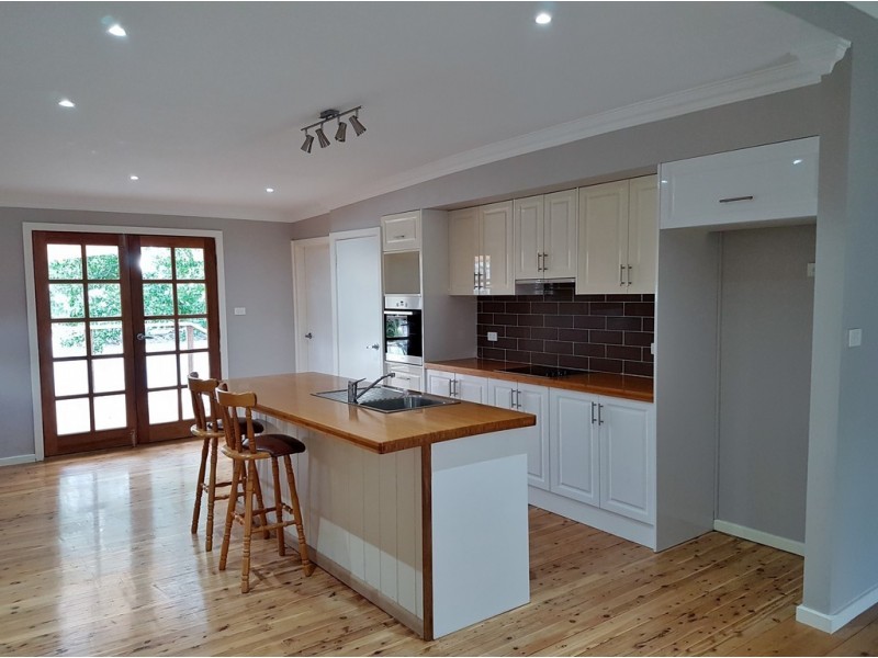 611 Armidale Road, Tamworth NSW 2340