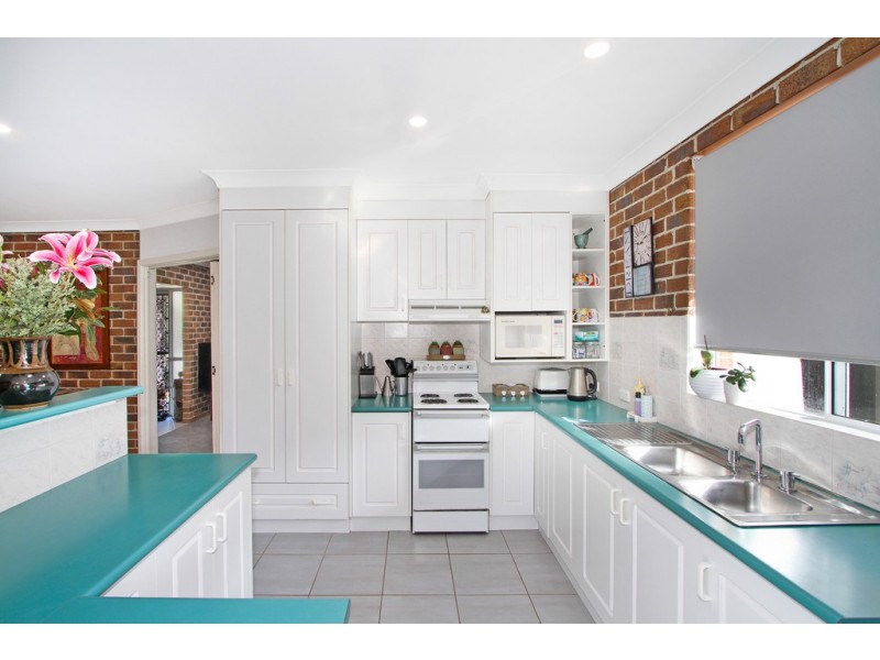 46 Boronia Drive, Tamworth NSW 2340