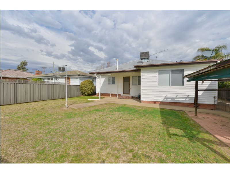 88 Piper Street, Tamworth NSW 2340