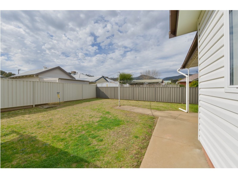 88 Piper Street, Tamworth NSW 2340