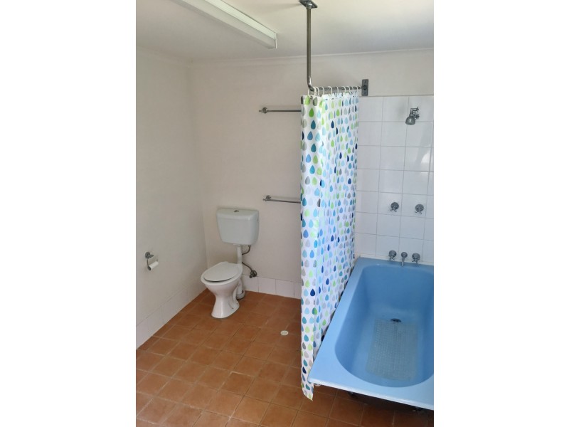 2 Martin Street, Tamworth NSW 2340