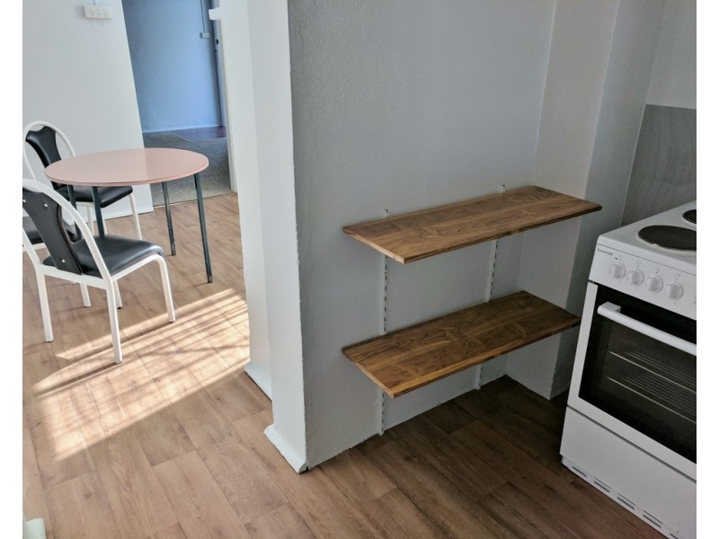 2/18 Raglan Street, Tamworth NSW 2340