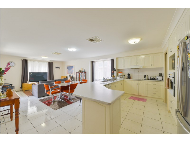 15 Wahroonga Drive, Tamworth NSW 2340