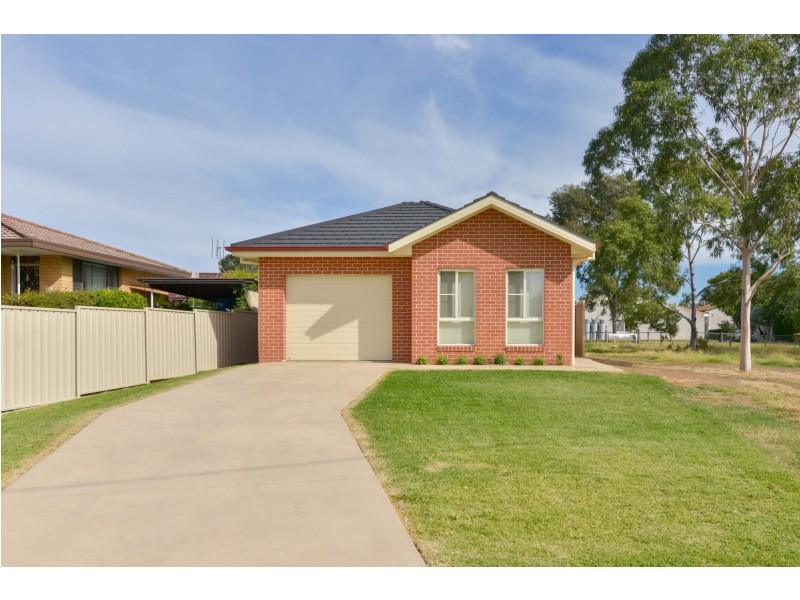 1 Wise Street, Tamworth NSW 2340