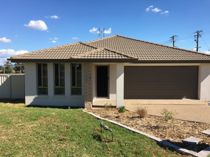 36 Tulipwood Crescent, Tamworth NSW 2340