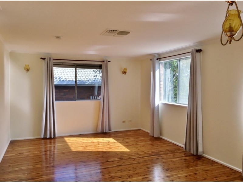 47 Minnamurra Crescent, Tamworth NSW 2340