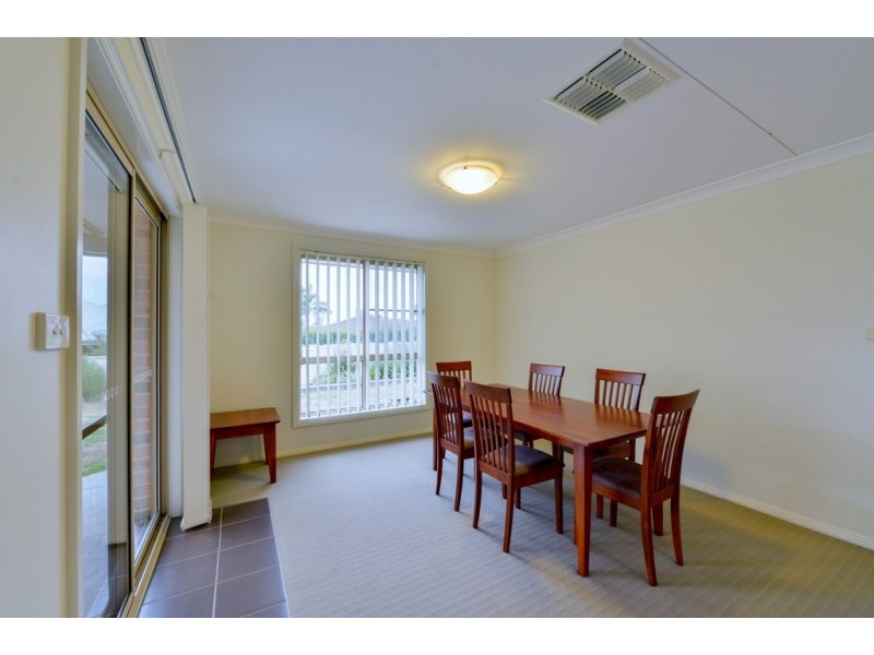 9 Karenvar Avenue, Tamworth NSW 2340