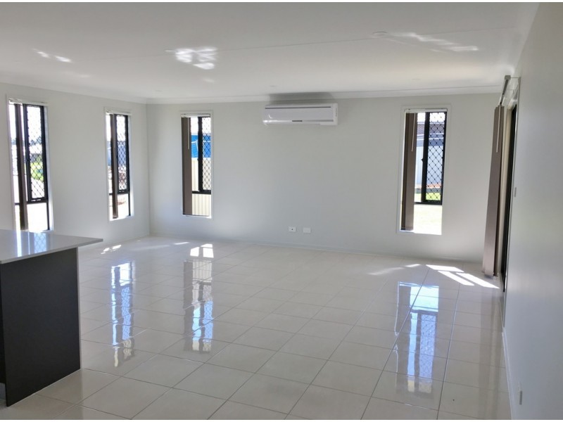 66 Tulipwood Crescent, Tamworth NSW 2340