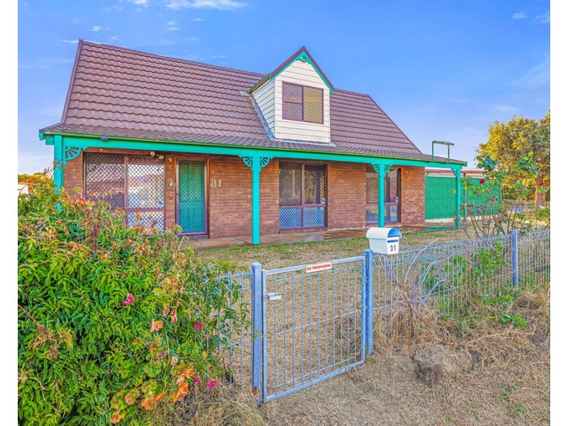 31 Flinders Street, Tamworth NSW 2340