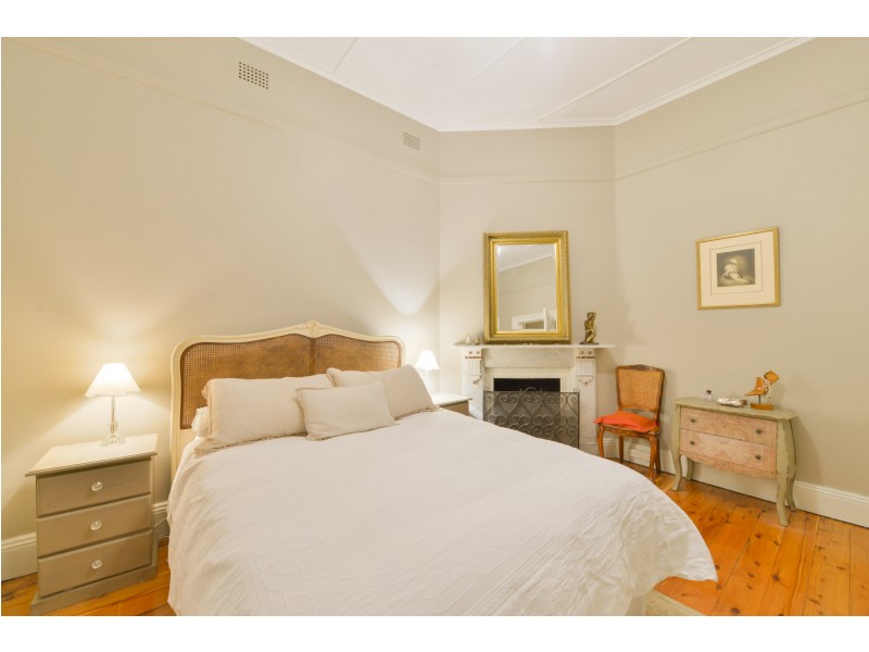 72 White Street, Tamworth NSW 2340