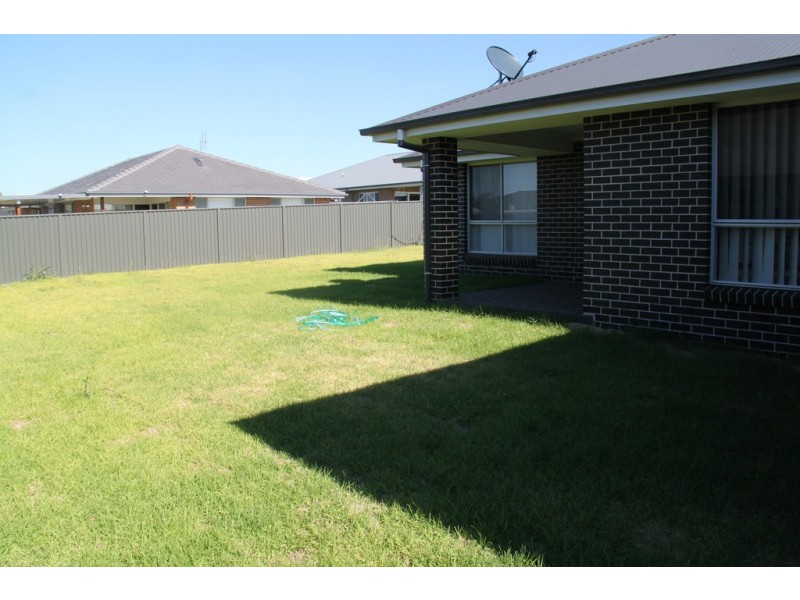 12 Kingham Street, Tamworth NSW 2340