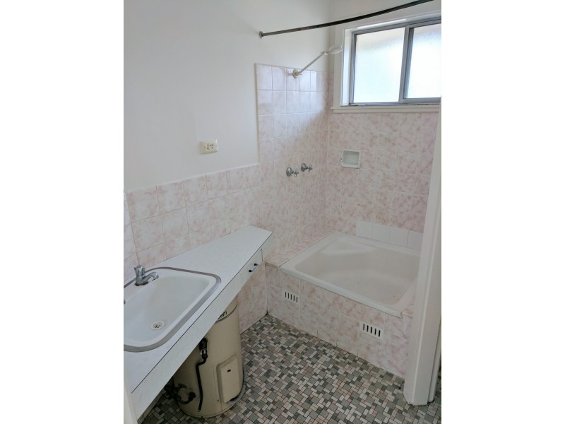 2 Edward Street, Tamworth NSW 2340