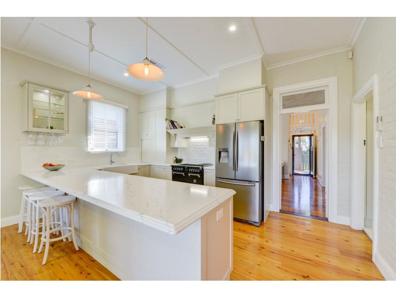 61 Rawson Avenue, Tamworth NSW 2340