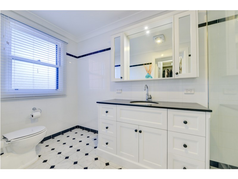 61 Rawson Avenue, Tamworth NSW 2340