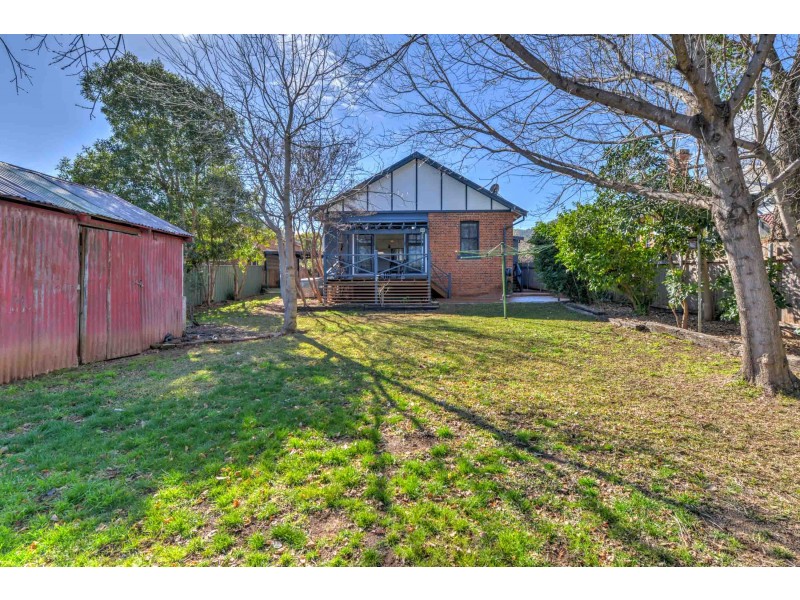 61 Rawson Avenue, Tamworth NSW 2340