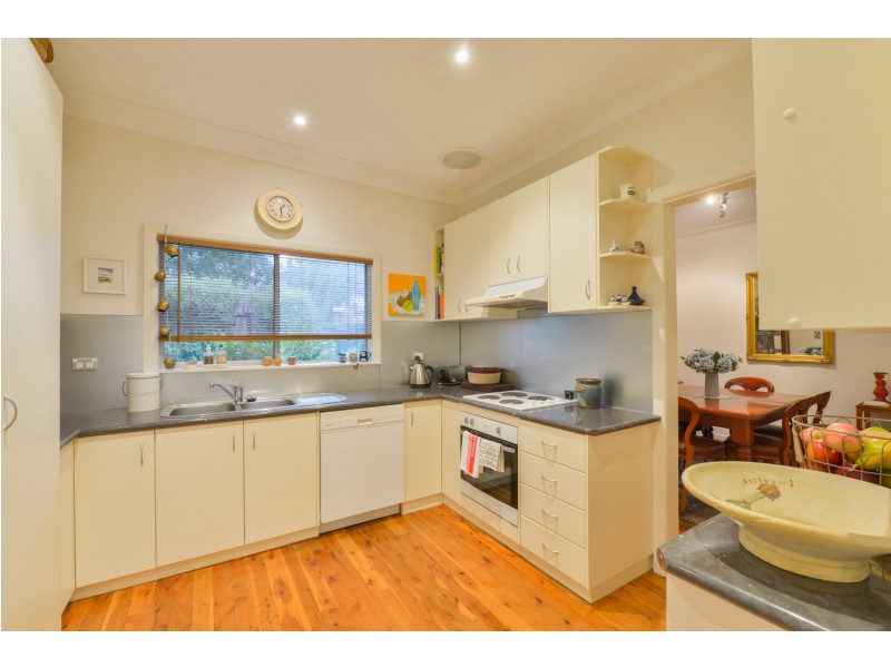 82A Rawson Avenue, Tamworth NSW 2340