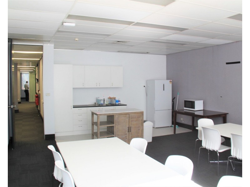 2nd Floor, 422 Peel Street, Tamworth NSW 2340