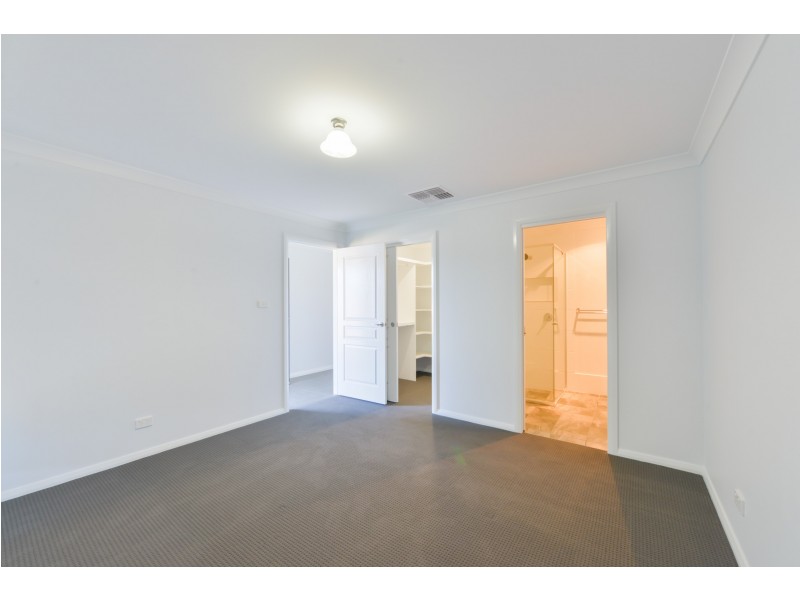 21 Faringdon Street, Tamworth NSW 2340