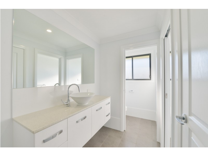 21 Faringdon Street, Tamworth NSW 2340