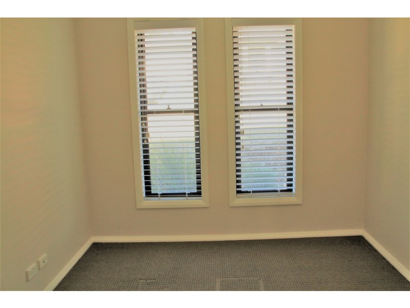 10 Hibiscus Way, Tamworth NSW 2340