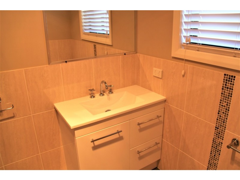 10 Hibiscus Way, Tamworth NSW 2340