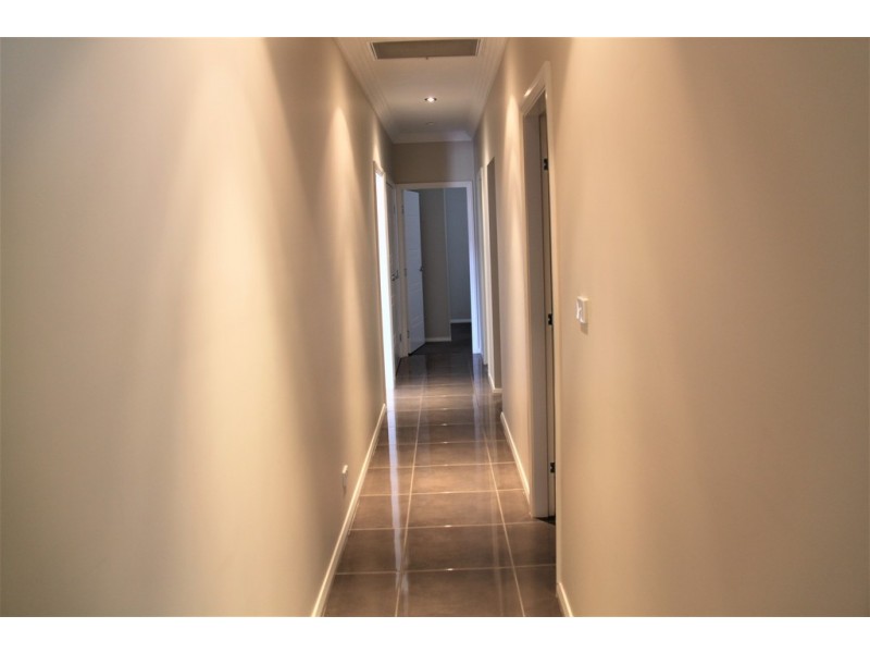 10 Hibiscus Way, Tamworth NSW 2340