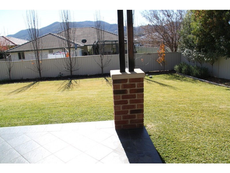 10 Hibiscus Way, Tamworth NSW 2340
