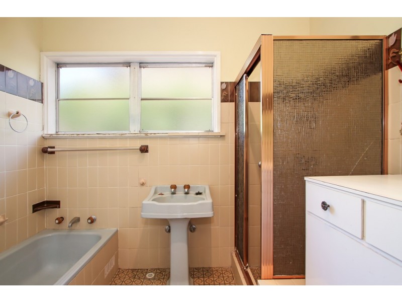 25 Marnola Crescent, Tamworth NSW 2340