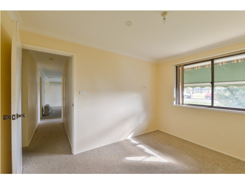 42 Evans Street, Westdale NSW 2340