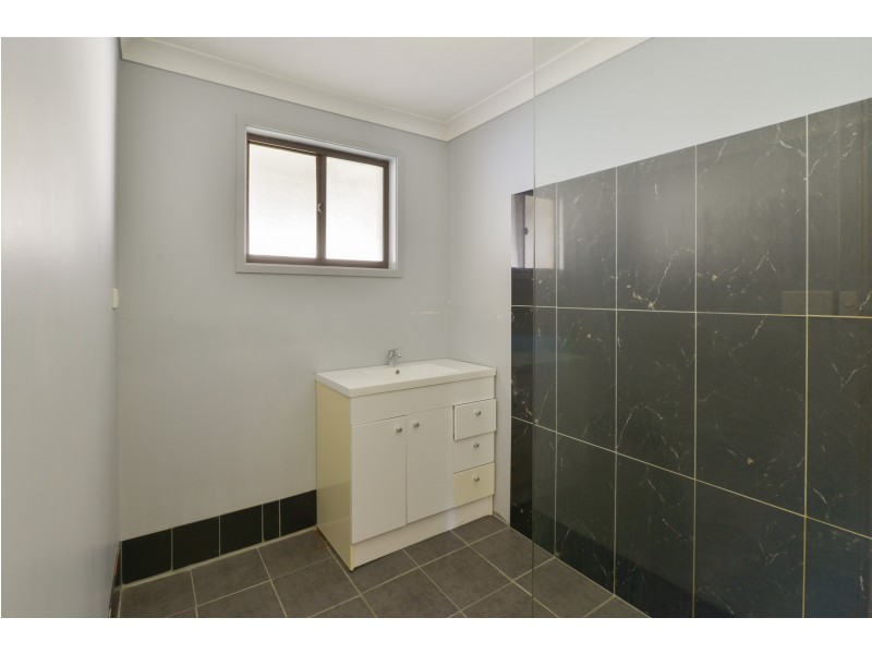 42 Evans Street, Westdale NSW 2340