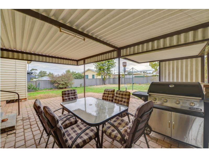 51A Robert Street, Tamworth NSW 2340