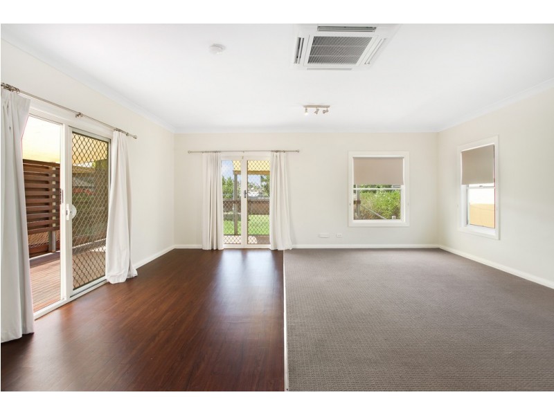 10 Cobley Avenue, Tamworth NSW 2340