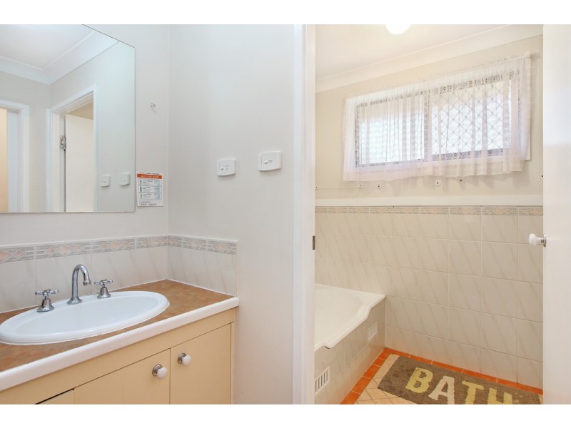 10 Windhover Crescent, Calala NSW 2340