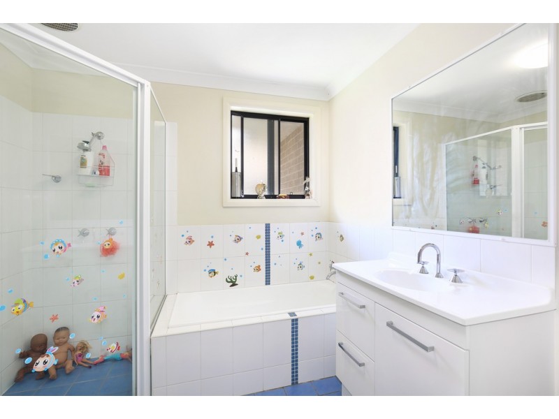 33B Cunningham Street, Westdale NSW 2340