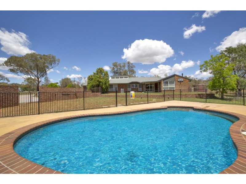 91 Fiona Drive, Tamworth NSW 2340