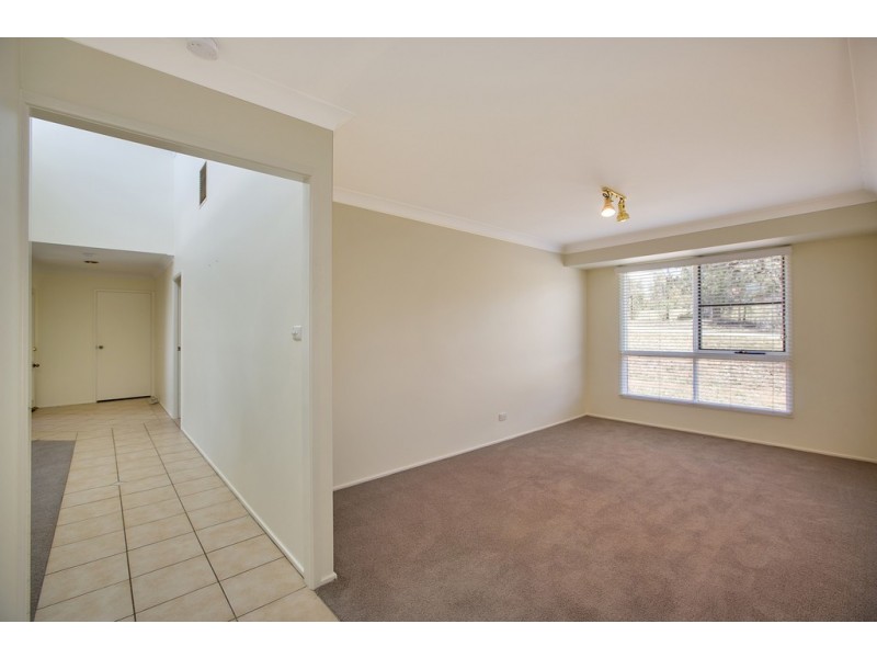 91 Fiona Drive, Tamworth NSW 2340