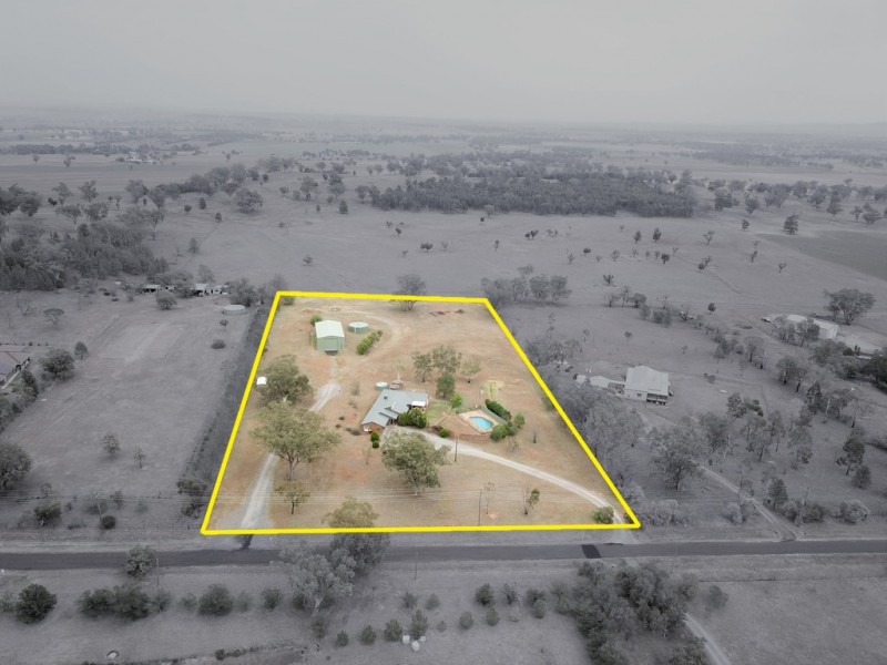 91 Fiona Drive, Tamworth NSW 2340