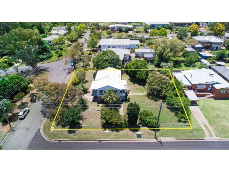 53 Hall Street, Tamworth NSW 2340