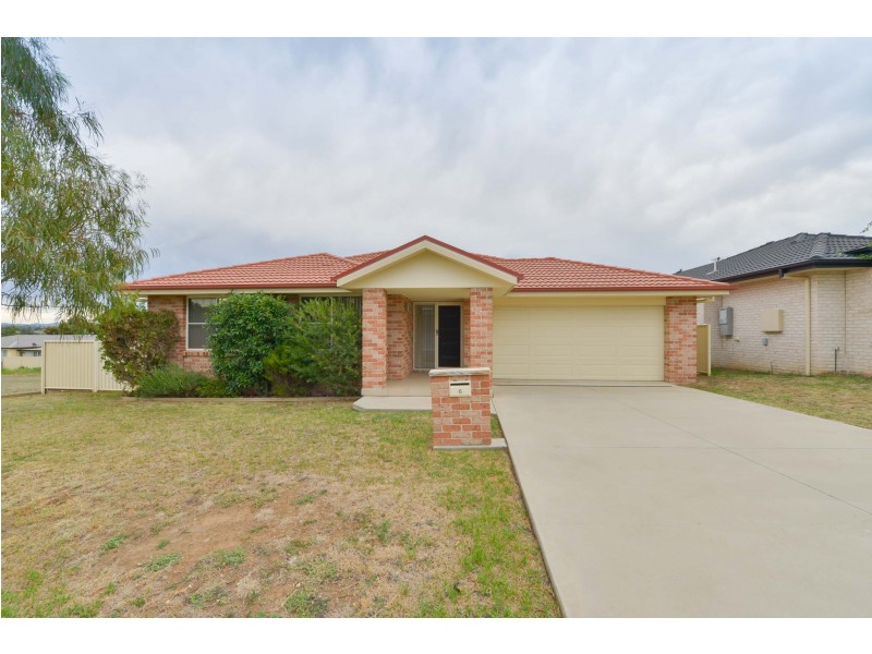 6 Mountain Gum Road, Calala NSW 2340